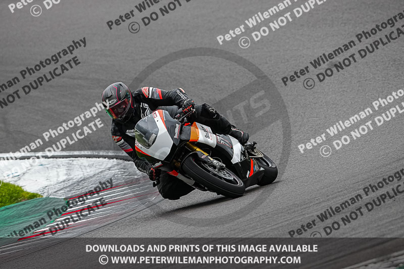 donington no limits trackday;donington park photographs;donington trackday photographs;estoril;event digital images;motorbikes;no limits;no limits trackdays;peter wileman photography;portugal;trackday;trackday digital images;trackday photos